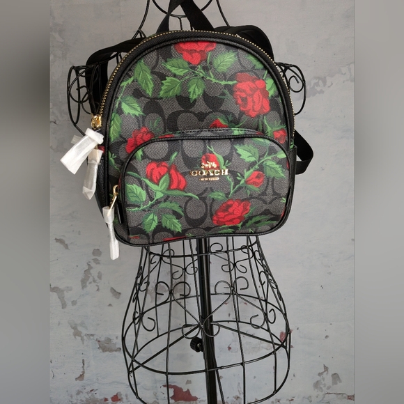 coach drawstring backpack dark brown leather vintage 1996 A sleek minimalist design Category_REB/All Bags/Totes/Cute Tote Bags for School Color:Khaki Racer Blue Excellent Condition: Coach Mini